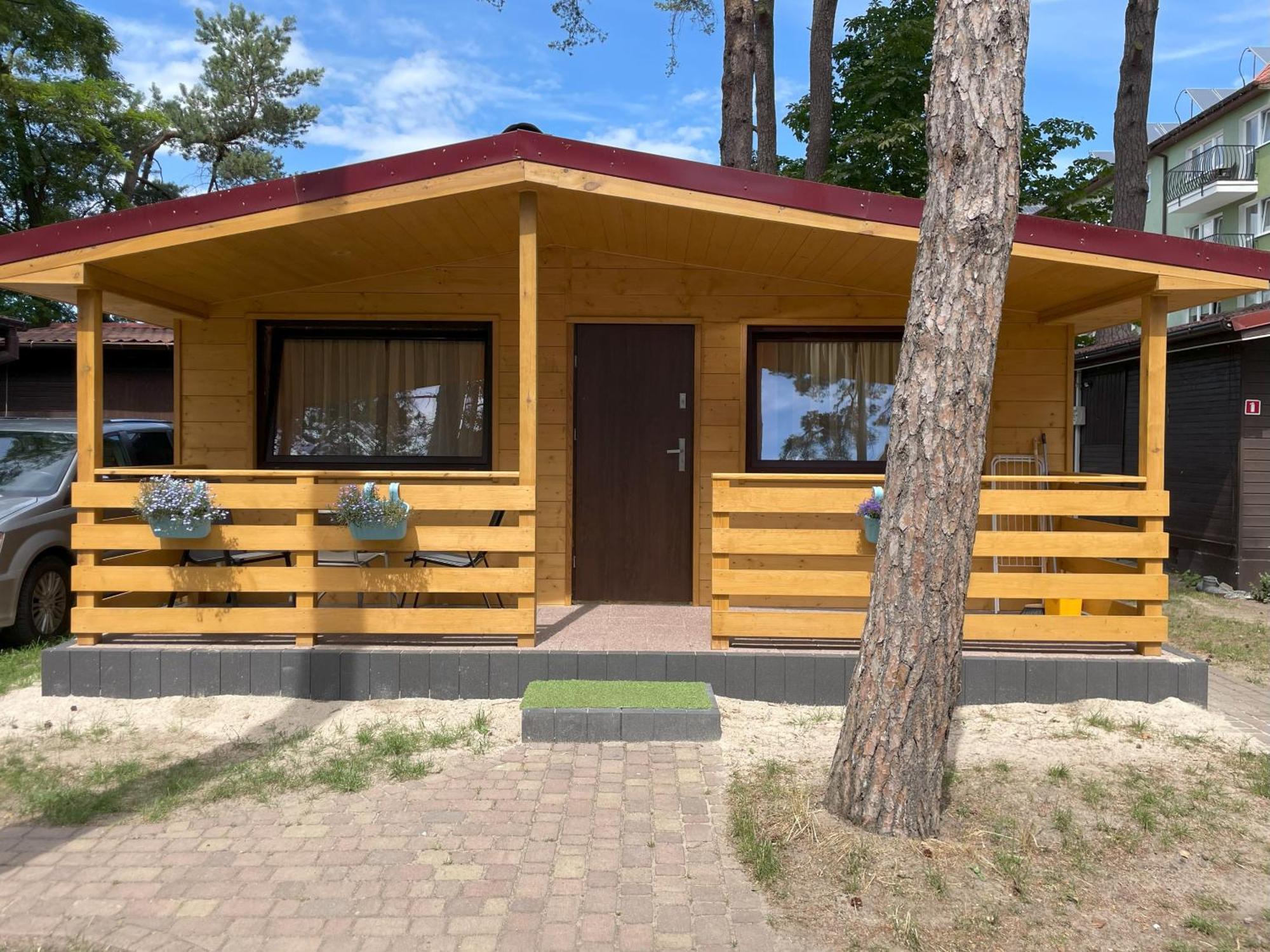 Osrodek Polaris Villa Dziwnowek Exterior photo